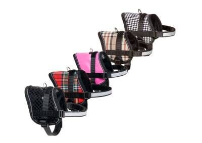 Karlie Reflektörlü Göğ. Tas. XS 26-35 cm Siy. Beyaz